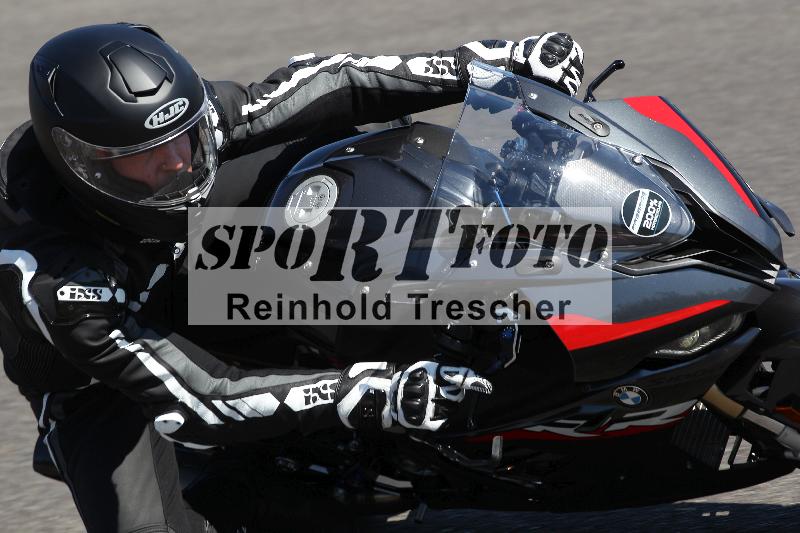 Archiv-2022/51 10.08.2022 Freeride Training ADR/Medium/unklar